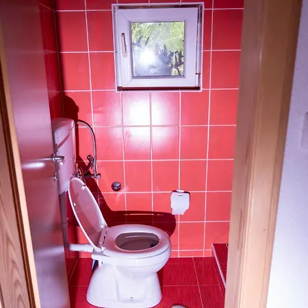 Kestenovac Holiday home *